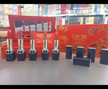 π Dior Lipstick