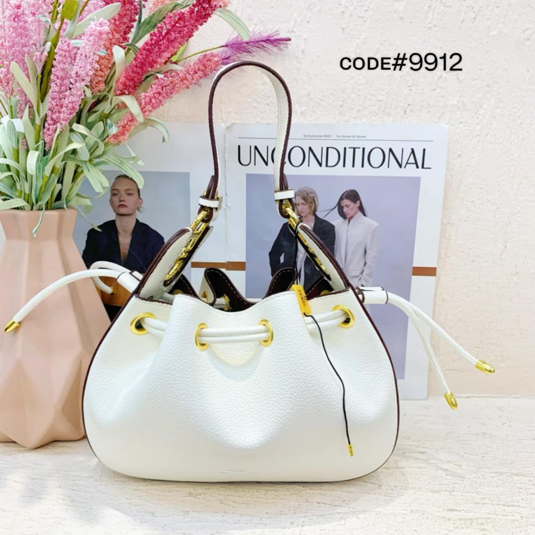 Fendi Pomodorino Bucket Bag Zucca – 23 cm